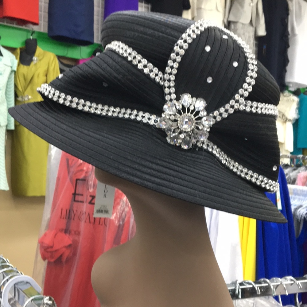 Lily and Taylor ladies hat
